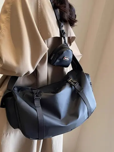 Waterproof sports bag, large capacity