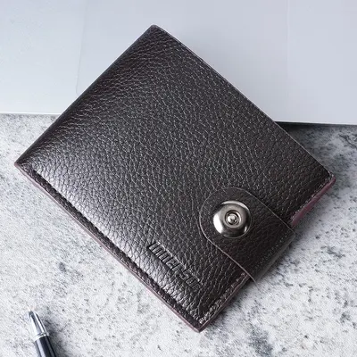Men's Leather Wallet with Magnetic Clasp, Zipper and Driver's License Slot - 8