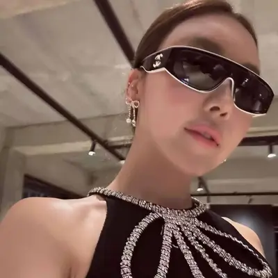 Xiaoxiang Jia CH6057 Sunglasses, Black, White Panda Design, Narrow Frame - 3