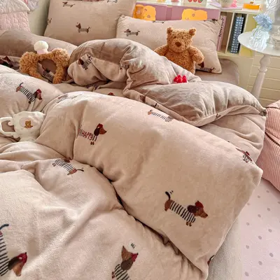 Grade A Milk Velvet Thickened Four-Piece Bedding Set - 10