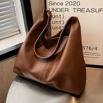 Large Capacity Women's Tote Bag 2026 Spring Commuter Shoulder Bag - 1