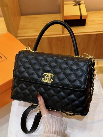 Women's Diamond-Quilted Chain Shoulder Crossbody Bag - 5