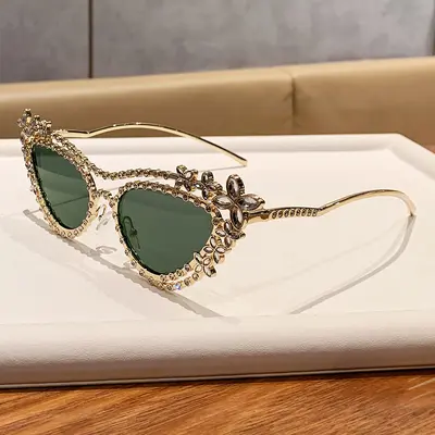 Schmetterlingsform-Sonnenbrille mit Strass, modische Brille - 4