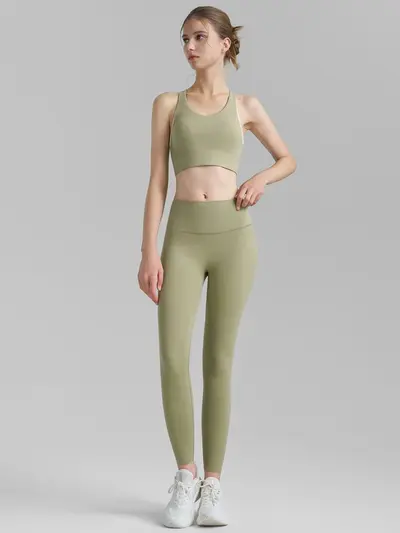 Women's 2-Piece Sports Set, Seamless Lycra Yoga Leggings and Bra