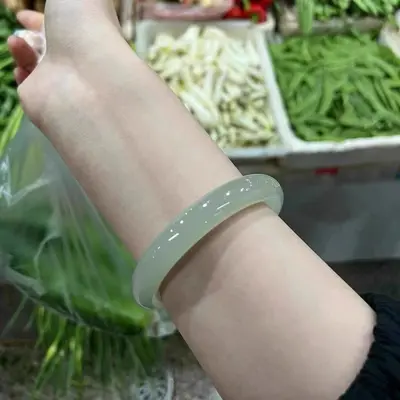 Hetian-Jade-Armband, Xinjiang, natürlich, geölte Rundform - 3