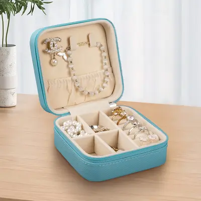 Lightweight luxury leather women's ring box, portable jewelry box, multi-layer travel storage box for earrings and necklaces, gift item. - 11