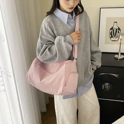 Large Capacity Women's Shoulder Bag with Crossbody Strap, Winter 2026 - 4