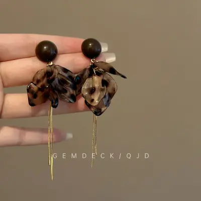 Leopard print petal tassel earrings, long drop style