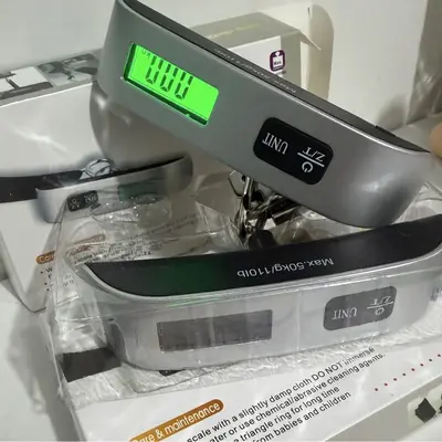 Taşınabilir El Elektronik Ölçeği Dokuma Kayışlı Kancalı Tartı Mini Elektronik Tartı Yüksek Hassiyetli Bagaj Tartısı Ev Tartısı Sebze Balık Tutma Küçük Tartı