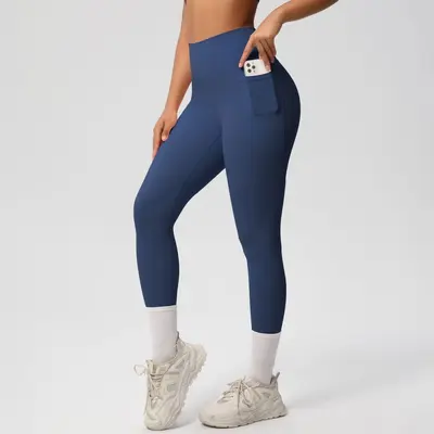 High-waisted, highly elastic, breathable yoga pants - 9