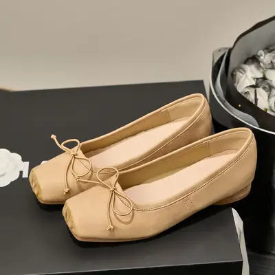 Genuine Leather Square Toe Mary Jane Ballet Flats, Mid Heel, Vintage Look