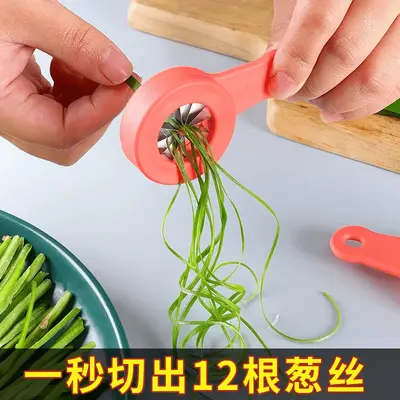 Scallion and vegetable multi-function shredder tool - 1