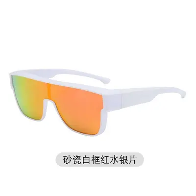 Large Frame TR Polarized Clip-On Sports Sunglasses with UV Protection - 11