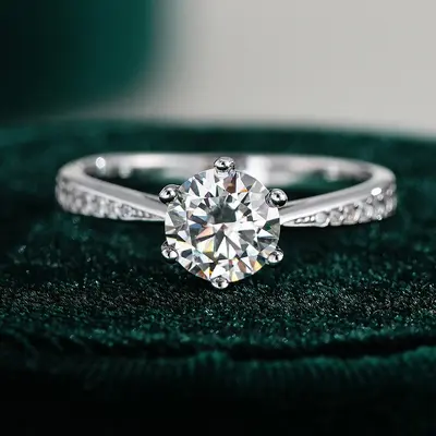 S925 silver moissanite ring, six prong, classic crown design - 2