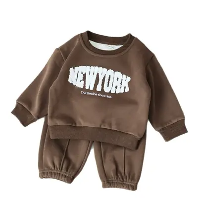 2025 Autumn Winter Baby Fleece Set with NEWYORK Print Sweatshirt and Pants