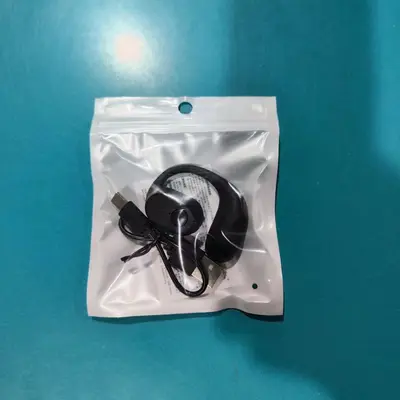 Open-ear type wireless Bluetooth headphones without in-ear design, ultra-long standby time, painless wearing, air conduction, suitable for general use.