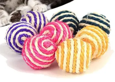 Sisal Cat Toy Ball for Teeth Grinding and Boredom Relief - 7