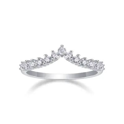 S925 Sterling Silver V-Shaped Women's Ring with D-Color Moissanite - 7