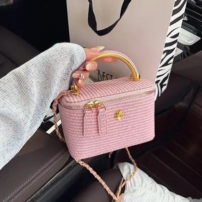 Damen-Mini-Handtasche mit Strickmuster, Kettenriemen - 3