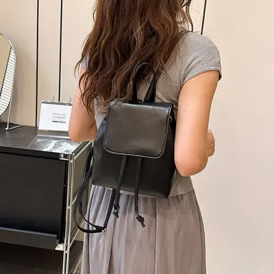 Large Capacity Women's Backpack, Minimalist Casual Style