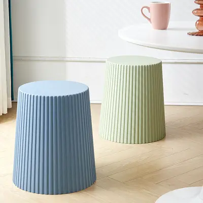 Scandinavian Round Small Coffee Table, Modern Minimalist Living Room Table - 1