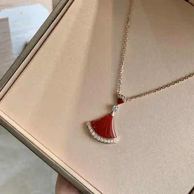V-Gold Fächerförmige Halskette mit 18K Vergoldung, Schlüsselbeinette - 3
