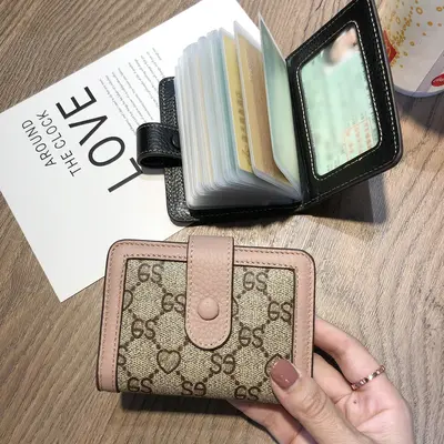 Women's Ultra-Thin Transparent Driver's License Card Holder - 8