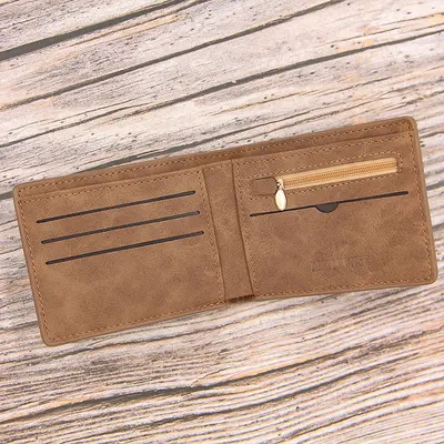 Kurze Retro-Herrenbrieftasche in Mattoptik mit Kartenfächern und Geldclip - 4