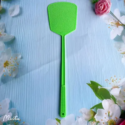 Thick Long-Handle Unbreakable Plastic Fly Swatter Large Size - 10