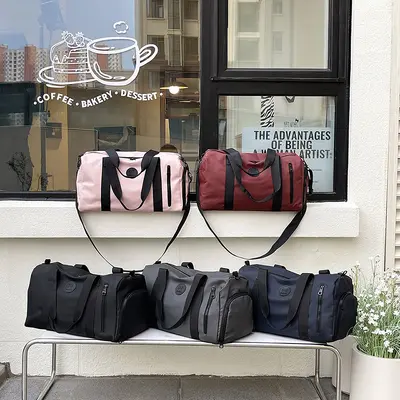Sports Fitness Bag Independent Shoe Compartment Large Capacity
