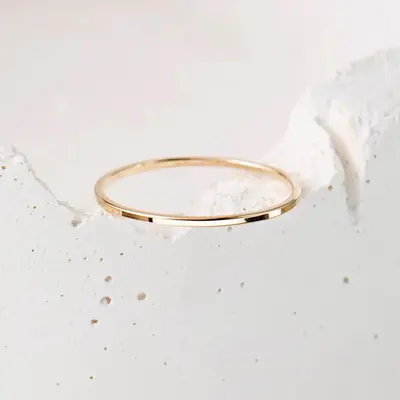 简约气质极细0.5mm光圈素戒钛钢戒指女小众高级感叠戴基础戒尾戒