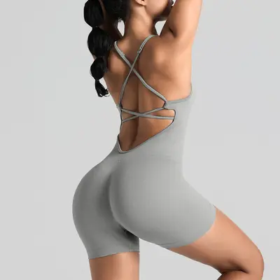 Dikişsiz Tek Parça Yoga Tulumu, Arkası Açık, Askılı Fitness Kıyafeti - 10