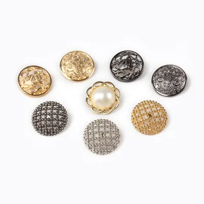 Hollow Pearl Gold Metal Button, Round
