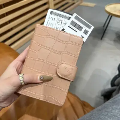 Kore Tarzı İns Viral Çok Fonksiyonlu Pasaport Çantası Deri Seyahat Pasaport Organizer Timsah Desen Banka Kartı Kimlik Belge Saklama Çantası - 12