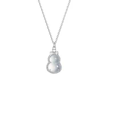 White chalcedony small gourd titanium necklace, Chinese style, collarbone chain