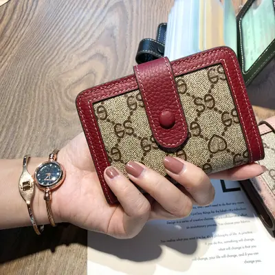 Women's Ultra-Thin Transparent Driver's License Card Holder
