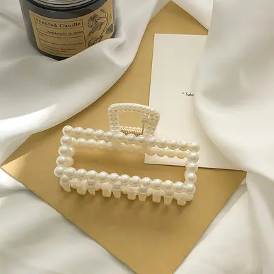 Popüler stil saç tokası taklit inci saç tokası köpekbalığı klip saç tokası kadın üst düzey büyük saç tokası içi boş plastik saç tokası