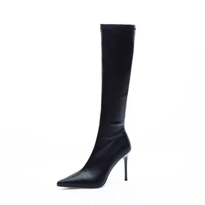 Langer Modestiefel im Hepburn-Stil mit rutschfester Sohle
