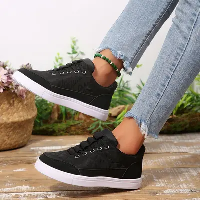 Sommer-Damen-Freizeitsneaker 2026, vielseitig weiß, Großgrößen
