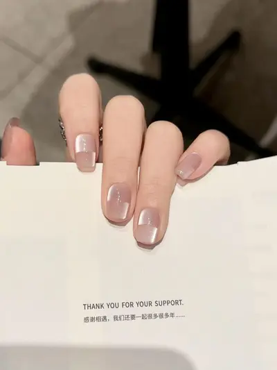 Minimalist Glass Bead Space Cat Eye Handmade Wearable Press-On Nails, Premium Nude, Short - 7