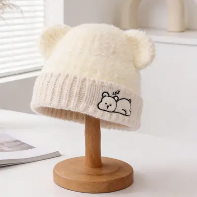Ayıcık Kulaklı Polar Astarlı Örgü Bere Kadın Kış