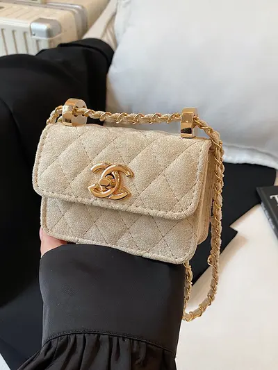 Mini-Damentasche mit Rautensteppung, Kette, Achseltasche, Modell 2025 - 4