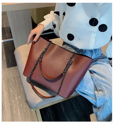 Soft Leather Large-Capacity Women's Tote Bag with Chain Shoulder Strap - 8