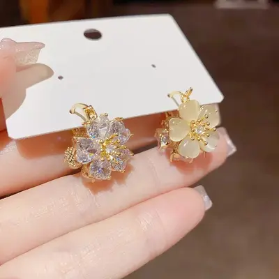 S925 Silbernadel elegante Diamant Quaste Blumen Ohrringe Damen erschwinglicher Luxus hochwertiger langer Ohrring beliebter Ohrring Herbst und Winter