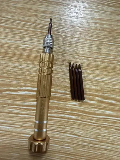 5-in-1 Alüminyum Tornavida Seti, Telefon Onarımı - 9