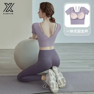 Kadın yoga kıyafeti takımı, düz renk kısa kollu, pilates ve fitness için - 2