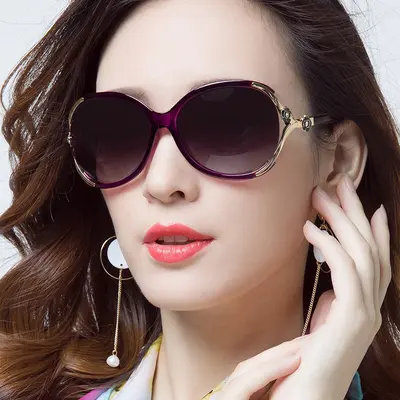 Polarized Women's Sunglasses for Round Faces, Large Frame, UV400 - 1