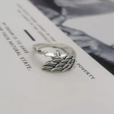Personalized Angel Wings Feather Retro Ring, Simple Luxury Design - 13