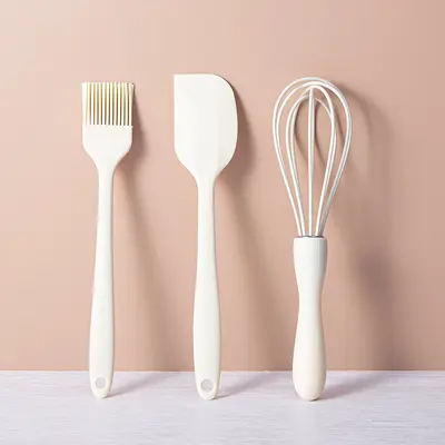 Silikon pişirme 3 parçalı kek kremalı spatula kazıyıcı mutfak ev yumurta çırpıcı barbekü yağ fırçası gadget