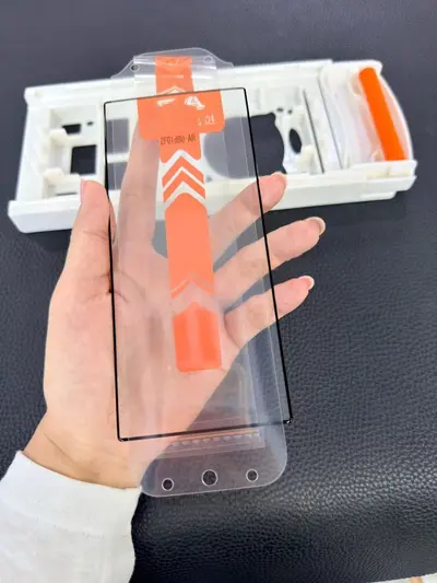 3D Full-Glue Tempered Glass Screen Protector with AR Coating for Samsung Fold8/Fold Ultra - 9
